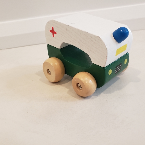 First Emergency Wooden Vehicle- Ambulance - Picture 1 of 6